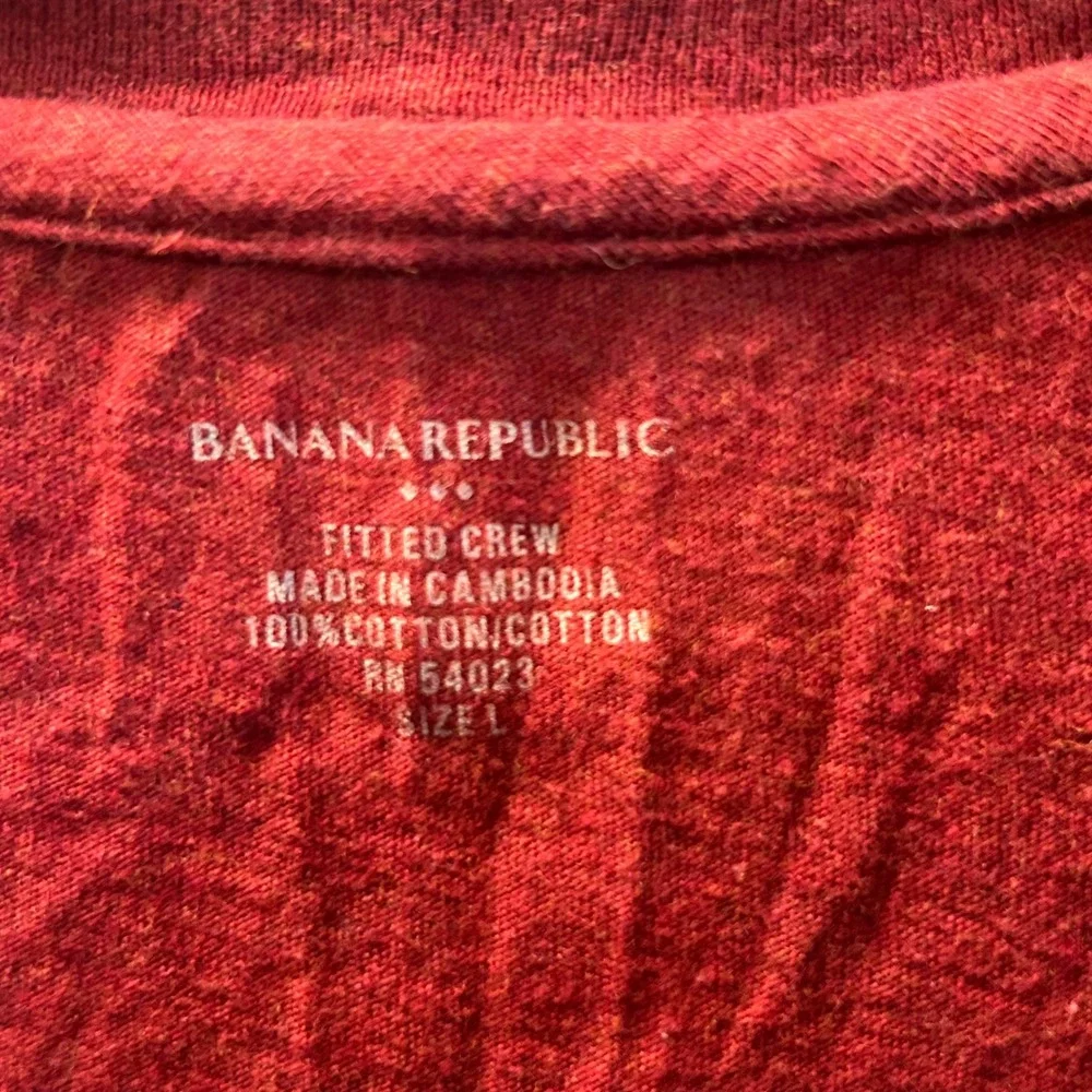 Banana Republic Fitted Crew Long Sleeve Shirt Red Cotton Men Size L